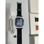 pametni sat S9 Ultra — u prostoru