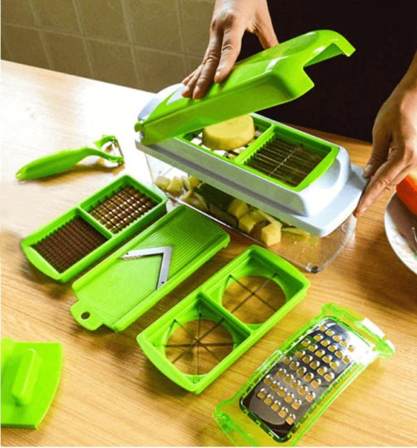 Nicer Dicer Plus – Multipraktični super secko Nicer Dicer Plus secko — u upotrebi
