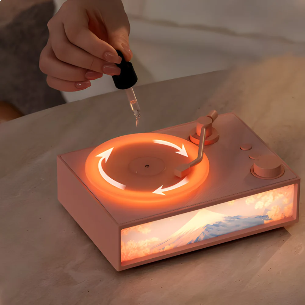 gramofon sa bluetooth zvučnikom — prednja strana