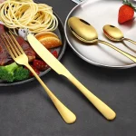 pribor za jelo set — pakovanje