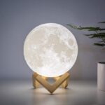 3D Mesec Lampa — Punjiva Noćna Lampa sa Dodirom i LED Svetlom - slika 4