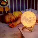 3D Mesec Lampa — Punjiva Noćna Lampa sa Dodirom i LED Svetlom - slika 6