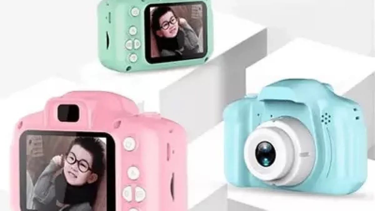 digitalni fotoaparat za decu digitalni fotoaparat za decu — u upotrebi