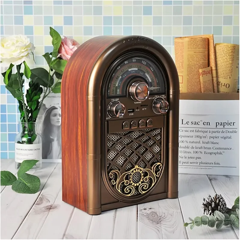 Retro radio Bluetooth zvučnik R-1950BTL retro radio bluetooth - u upotrebi