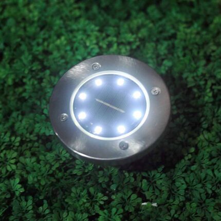 Solarne LED Lampe Ubodne za Baštu i Dvorište – Set od 4 Komada - slika 2