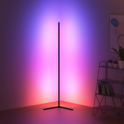 Ugaona RGB Lampa sa 16 Miliona Boja i Bluetooth Kontrolom