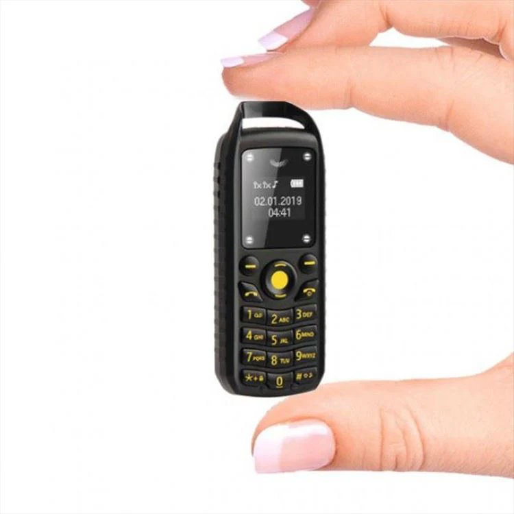 CAT B25 mini telefon sa dual SIM karticama mini telefon - prednja strana
