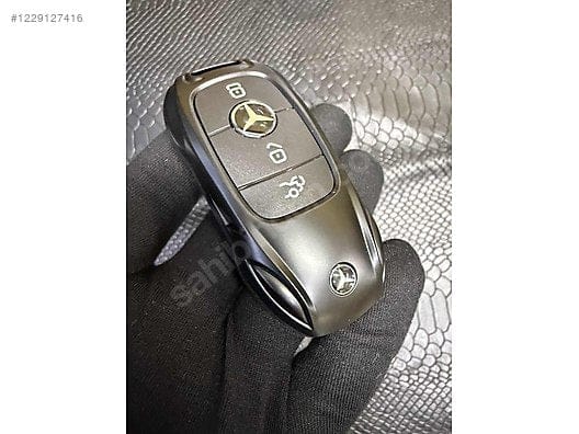 Mini Telefon Mercedes Benz oblika ključa – Dual SIM mini telefon Mercedes - u upotrebi
