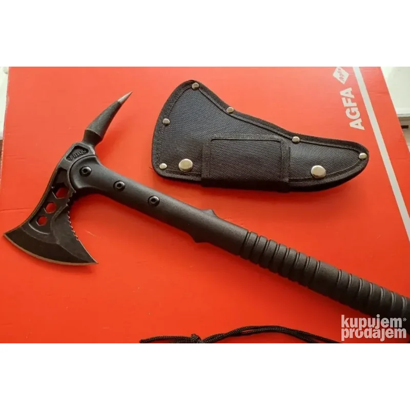 Tomahavk sekirica s bodljom — čelično sečivo 40 cm tomahavk sekirica - detalji