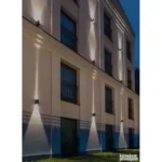 spoljna zidna lampa - prednja strana