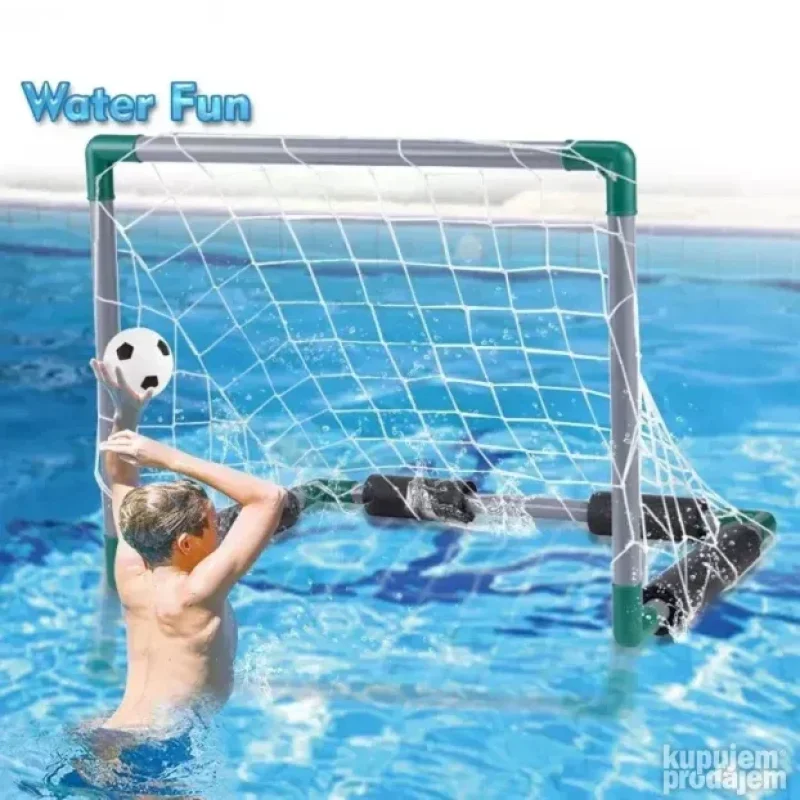 Plutajući vaterpolo gol — set za igru u bazenu vaterpolo set - u upotrebi
