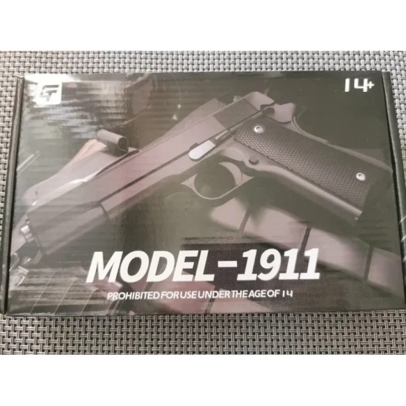 Replika Kolt 1911 airsoft pištolj sa crnim koricama airsoft Kolt 1911 - detalji