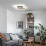 crna LED plafonjera - u upotrebi